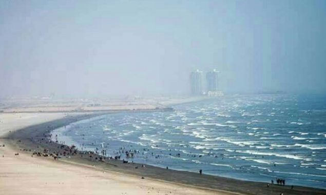 تیز ہوائیں