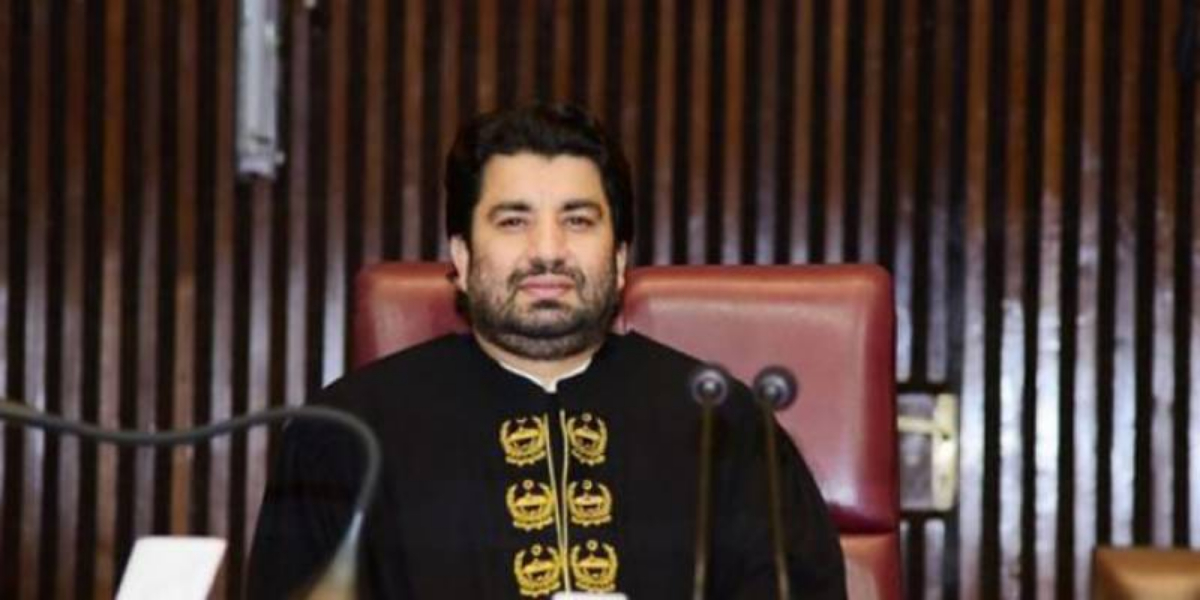 اسپیکر قومی اسمبلی نے تحریک عدم اعتماد کو آئین کے منافی قرار دے دیا