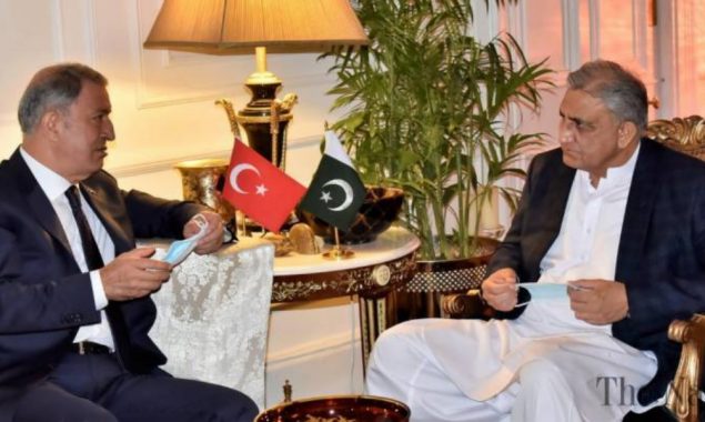 آرمی چیف سے ترکی کے وزیر دفاع کی ملاقات