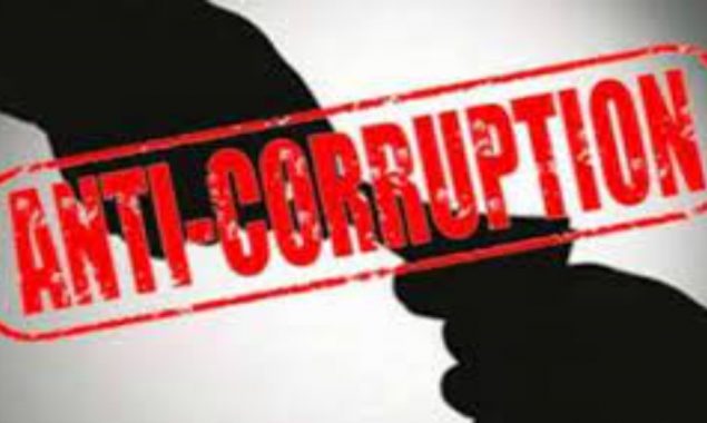 میو اسپتال کا اسٹینوگرافرکروڑوں کی کرپشن میں ملوث نکلا