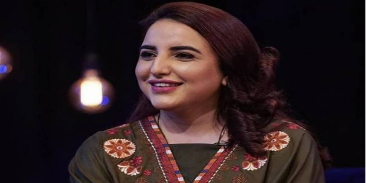 حریم شاہ کی پہلی تنخواہ