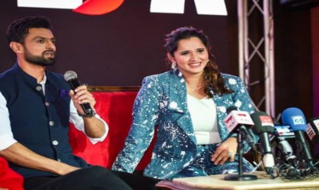 دی مرزا ملک شو