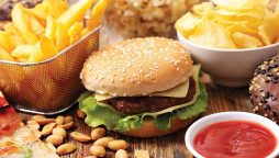 فاسٹ فوڈ سے قوت مدافعت کمزور ہوتی ہے ، تحقیق