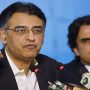 اسد عمرکا مزید کہنا تھا کہ شہبازشریف نے کہا کہ عمران خان نے قریبی دوستوں کو ناراض کیا، لیکن ہم نے شریف خاندان کے قریبی دوست مودی کو ناراض کیا۔