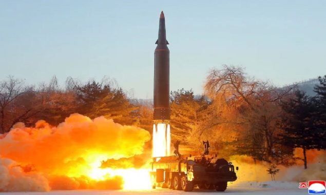 شمالی کوریا کا ہفتے میں دوسری بار بلیسٹک میزائل تجربہ