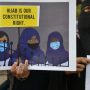 بھارت میں حالیہ حجاب پابندی نے نئے تنازع کو جنم دی دیا، حکومت اور اپوزیشن میں تقرار