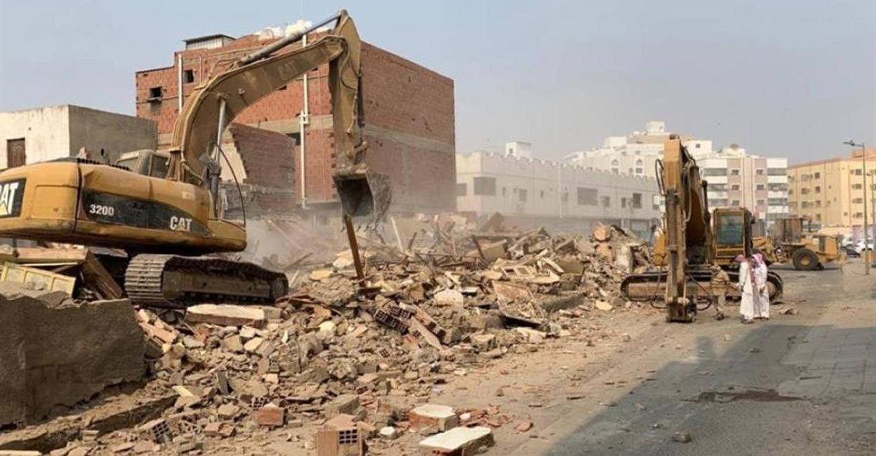 جدہ میں جرائم پیشہ افراد کے ٹھکانوں سے 100 کلو سونا اور 6 کروڑ ریال ضبط