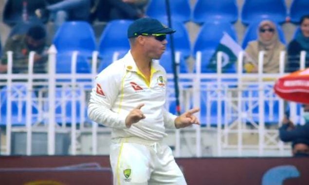 ٹھمکوں کے بعد ڈیوڈ وارنر کا پنڈی اسٹیڈیم میں بھنگڑا