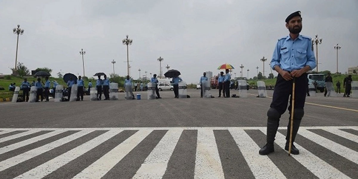 سیکیورٹی ہائی الرٹ