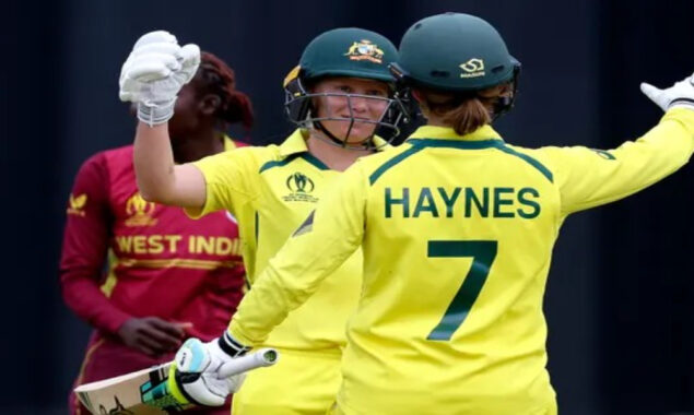ویمنز ورلڈ کپ: آسٹریلیا نے ویسٹ انڈیز کو شکست دے کر فائنل میں کوالیفائی کرلیا