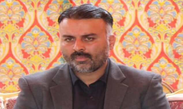 راجہ اظہر