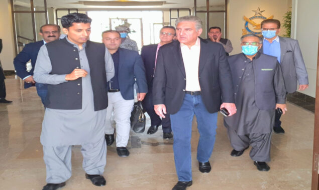 شاہ محمود قریشی3 روزہ دورے پر چین روانہ