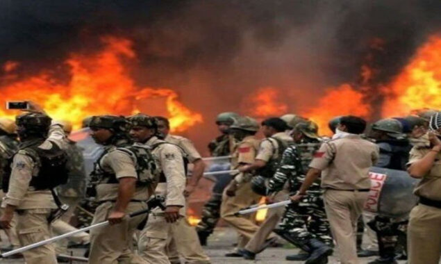 بھارت کی 4 ریاستوں میں مسلم کش فسادات، ایک شخص جاں بحق اور درجنوں زخمی