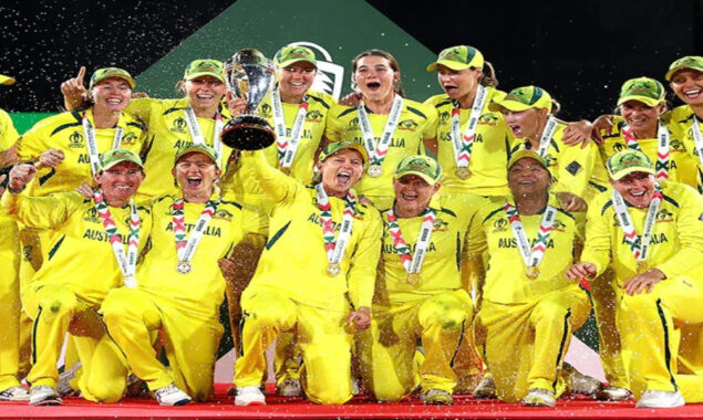 ویمنز ورلڈ کپ: آسٹریلیا نے انگلینڈ کو شکست دے کر ٹائٹل اپنے نام کرلیا