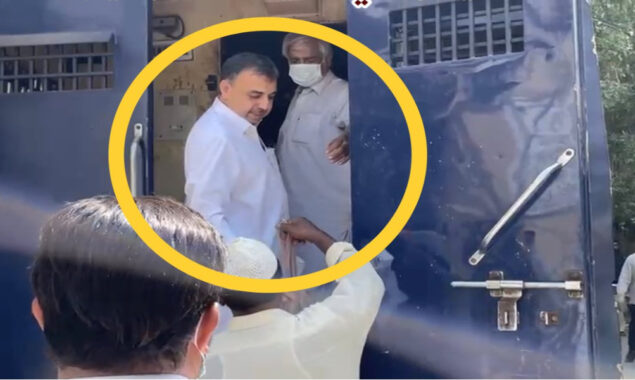 روشن قناصروکرپشن کیس