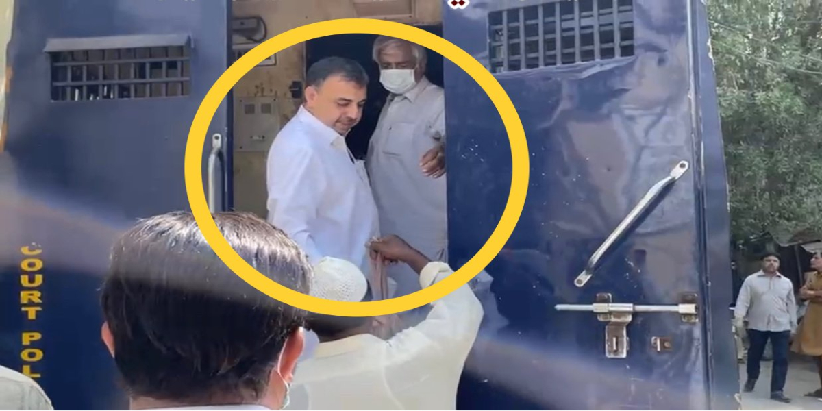 روشن قناصروکرپشن کیس