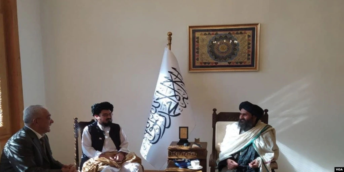 ازبکستان کا افغان طالبان کو قبضے کے دوران آئے طیارے واپس کرنے سے انکار