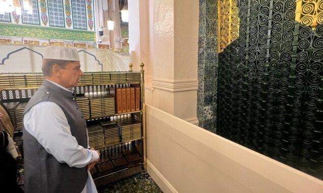 مسجد نبوی ﷺ میں نمازِ جمعہ