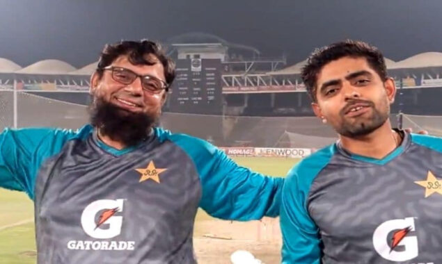 بابر اور ثقلین کی کھلاڑیوں کی تنخواہوں میں 20 فیصد اضافے کی درخواست