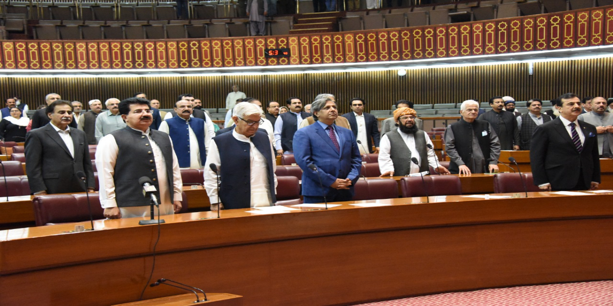 سینیٹ سے نیب ترمیمی بل، انتخابات ترمیم بل منظور