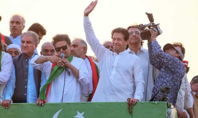 حکومت کو چھ دن کا الٹی میٹم