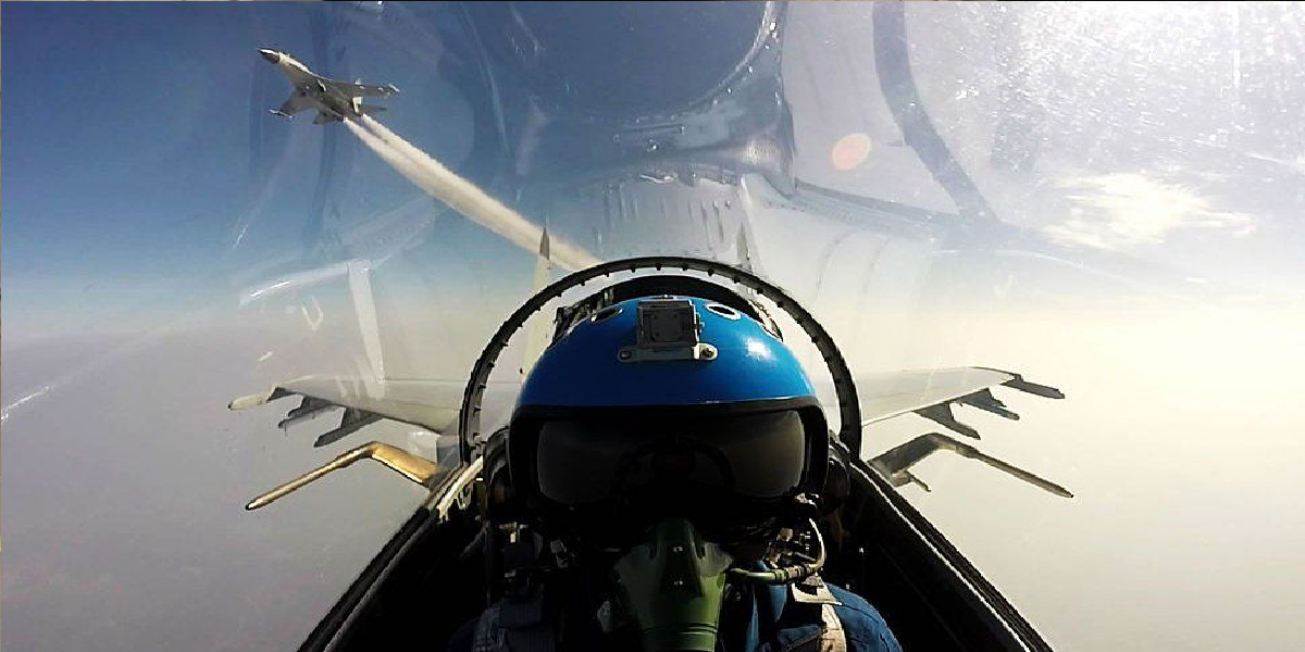 fighter jet