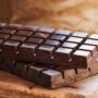 چاکلیٹ کھائیں، امراض قلب کو دور بھگائیں، تحقیق