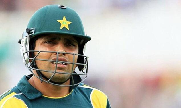 کامران اکمل نے خود کو قومی ٹیم کے لیے ان فٹ قرار دے دیا