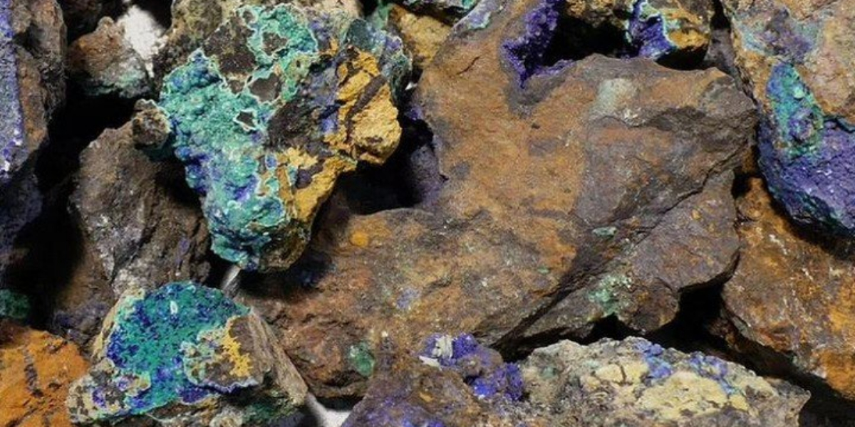 مدینہ منورہ کے ریجن سے خام سونا اور تانبے کے نئے ذخائر دریافت