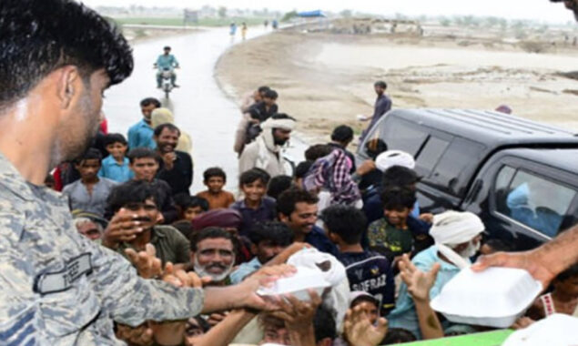 سیلاب سے متاثرہ علاقوں میں پاک فضائیہ نے امدادی کام مزید وسیع کردیے