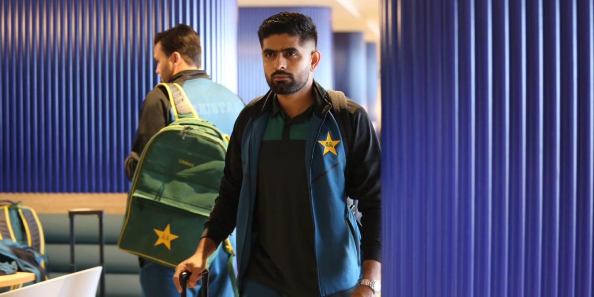 پاکستان ٹیم سہ فریقی سیریز کے لیے نیوزی لینڈ پہنچ گئی