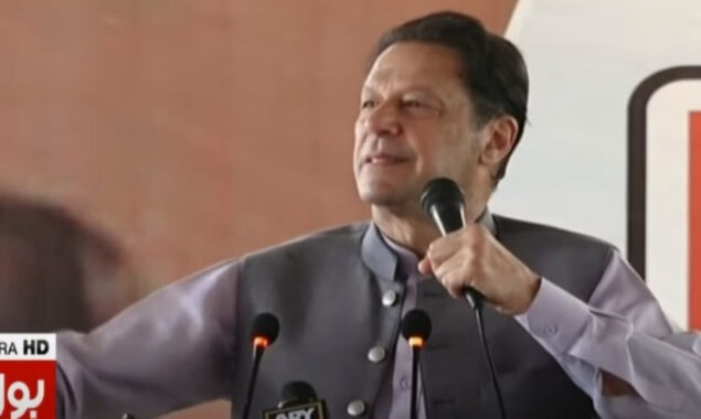 چیئرمین پی ٹی آئی عمران خان