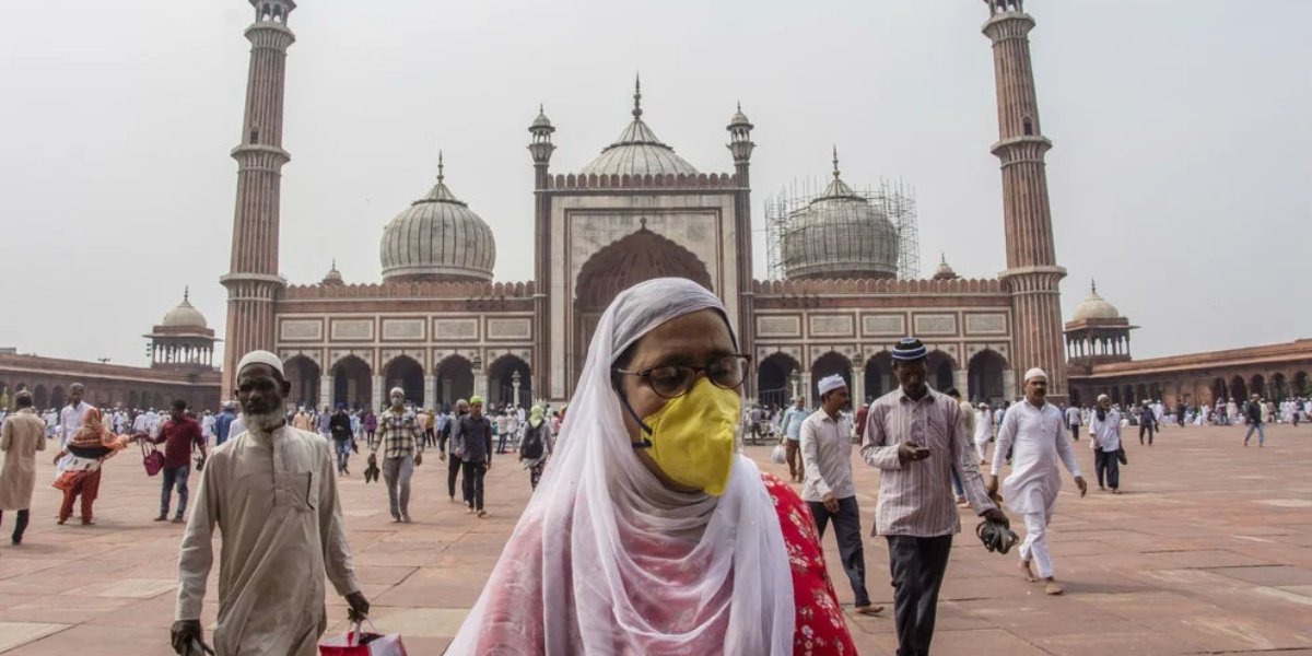 نئی دہلی کی تاریخی جامع مسجد میں خواتین کے داخلے پر عائد پابندی ختم
