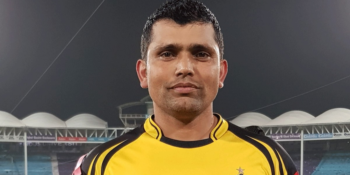 پی ایس ایل؛ کامران اکمل پشاور زلمی کا حصہ نہیں رہے