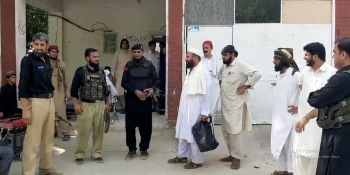 لکی مروت