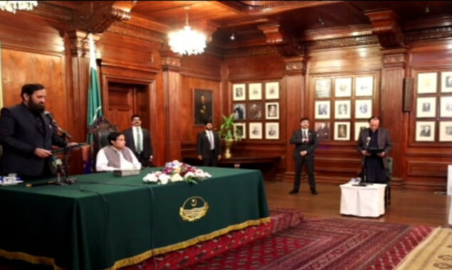 خیال احمد کاسترو