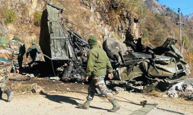 خطرناک حادثے میں 16 بھارتی فوجی ہلاک، متعدد زخمی