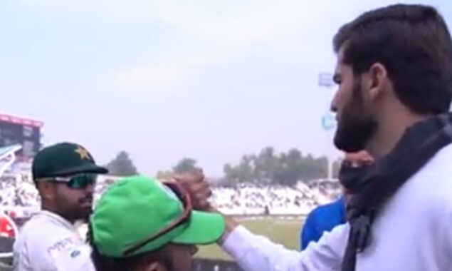 شاہین آفریدی ٹیم کا حوصلہ بڑھانے پنڈی اسٹیڈیم پہنچ گئے