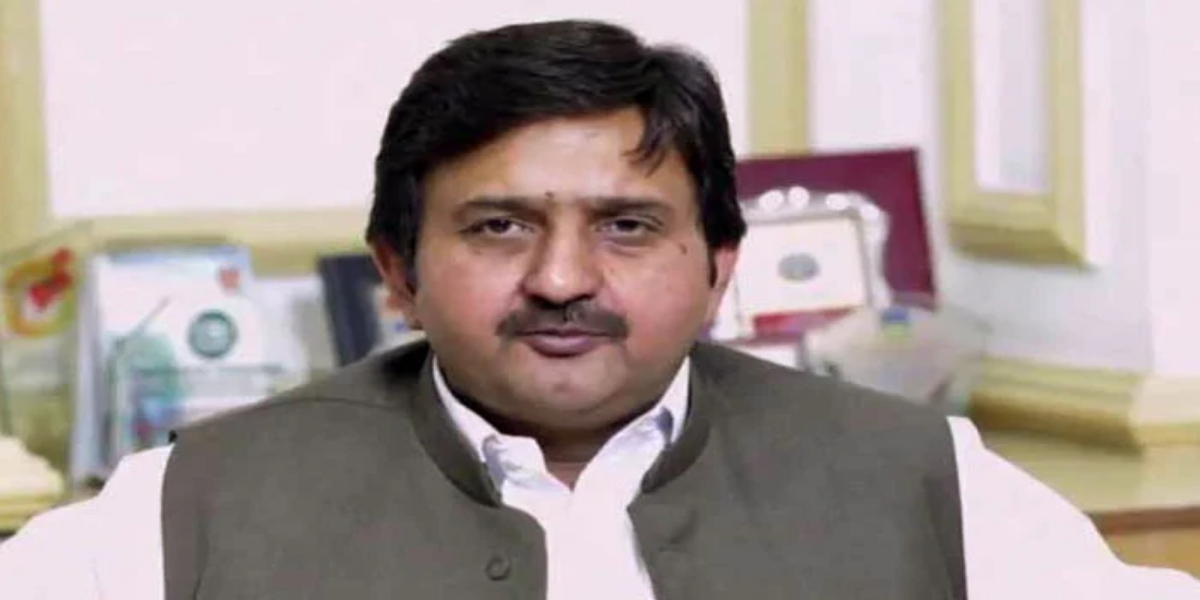 ملک احمد خان