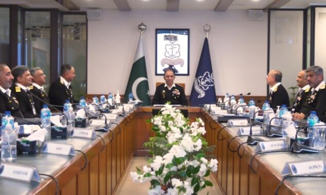نیول چیف