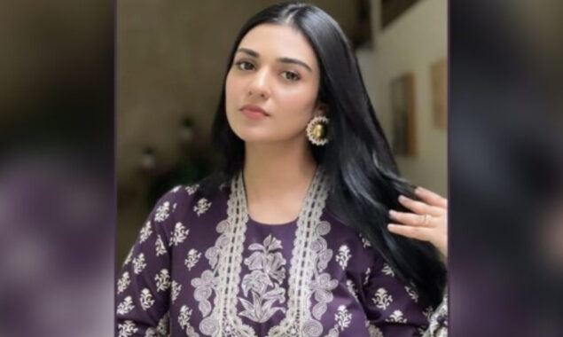 سارہ خان