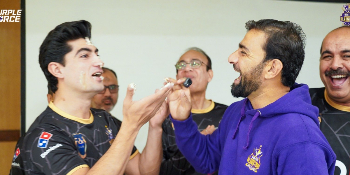 فاسٹ بولر نسیم شاہ 20 سال کے ہوگئے