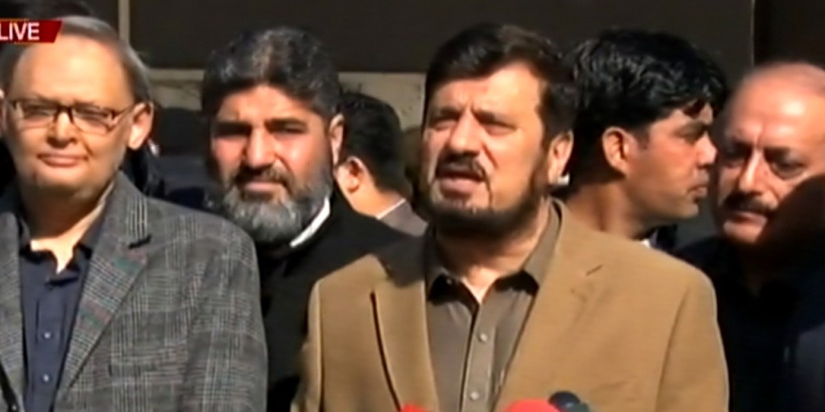 گورنر کے پی