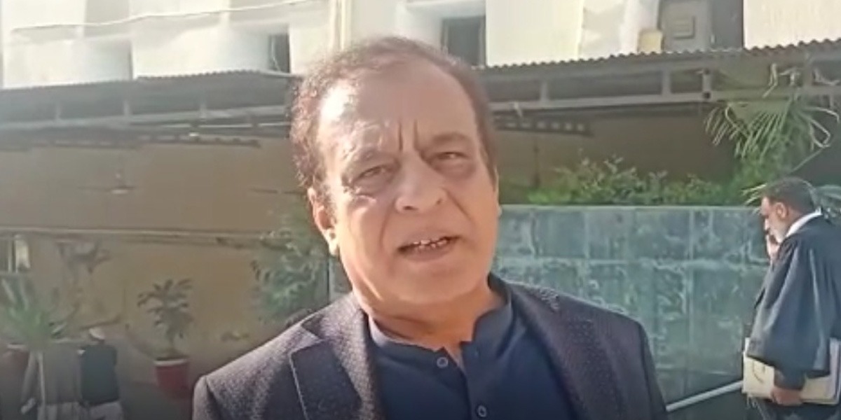 شبلی فراز