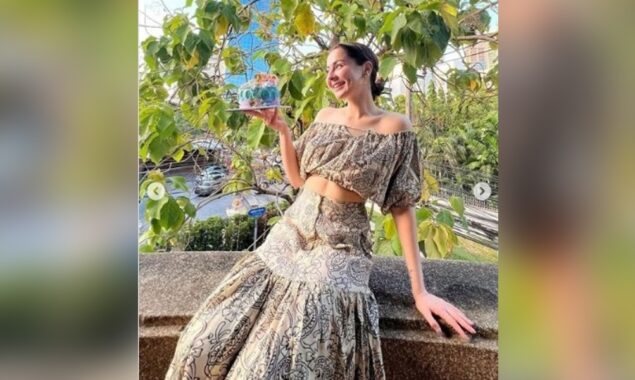 ڈمپل گرل ہانیہ