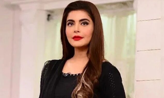 ندا یاسر