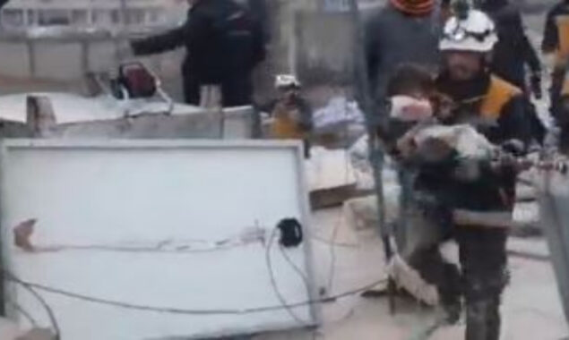 ترکیہ اور شام میں ہولناک زلزلہ، ایک بچی معجزانہ طور پر بچ گئی