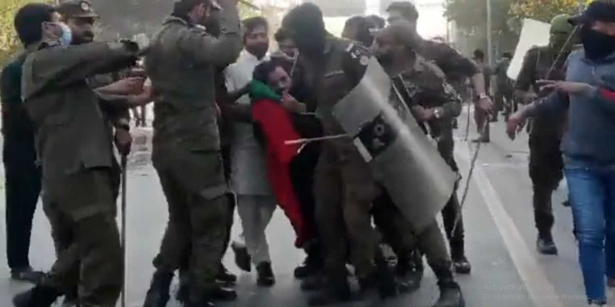 پی ٹی آئی