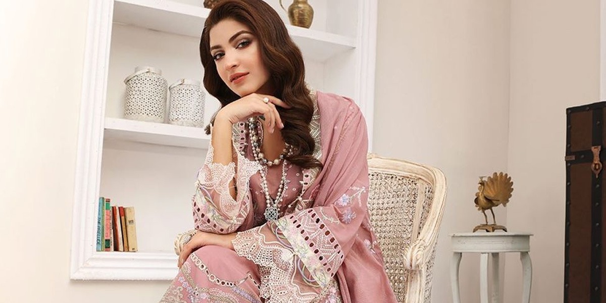 کنزہ ہاشمی