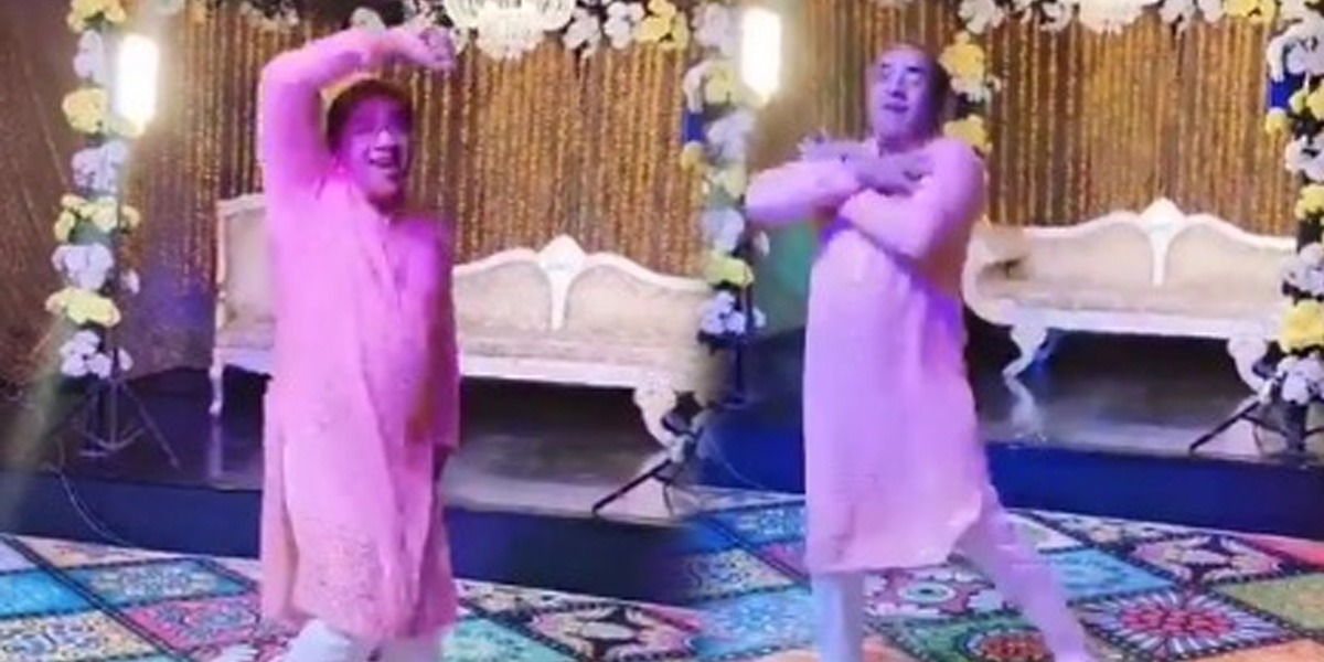 ڈانس